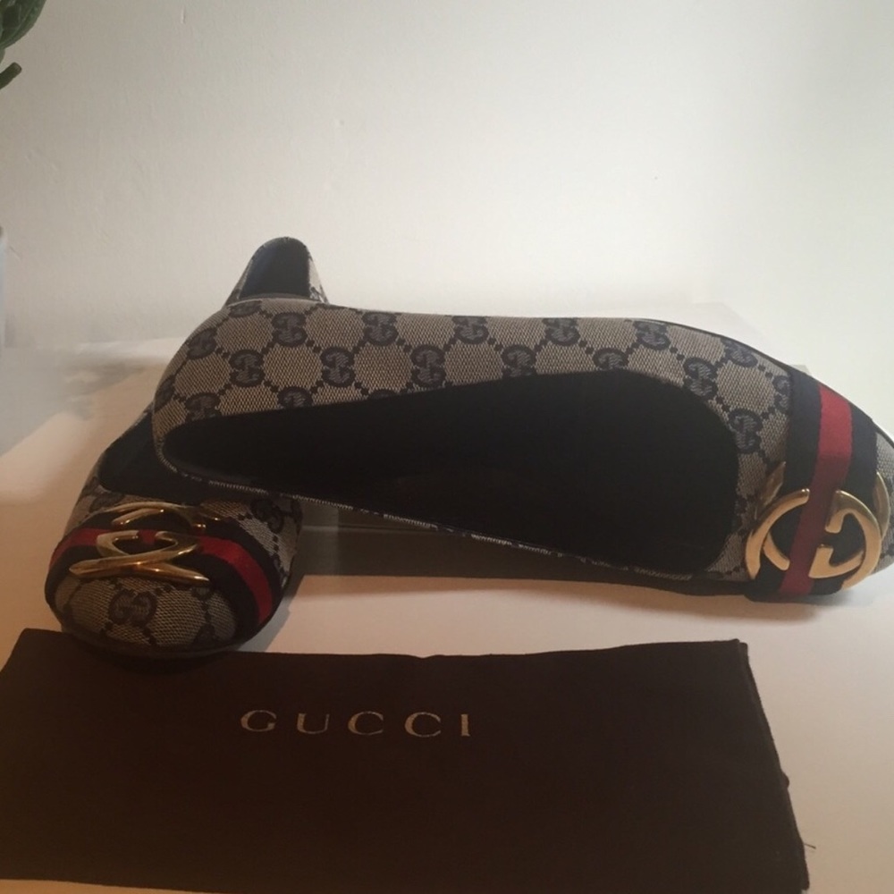 🔥Authentic Gucci Gg monogram ballet flats